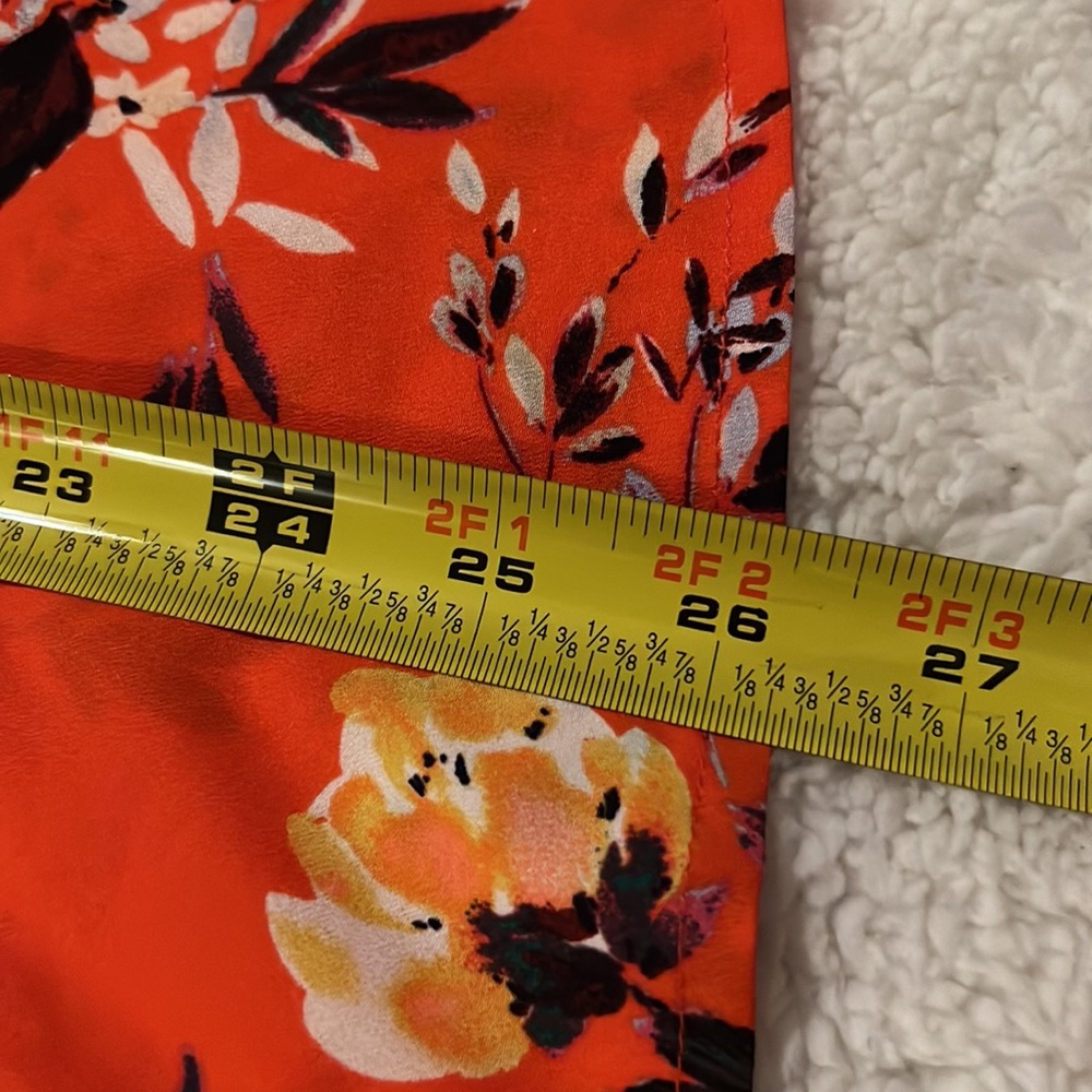 a new day sleeveless button down blouse
Size: Large
Color: Orange/Red - Picture 14 of 16